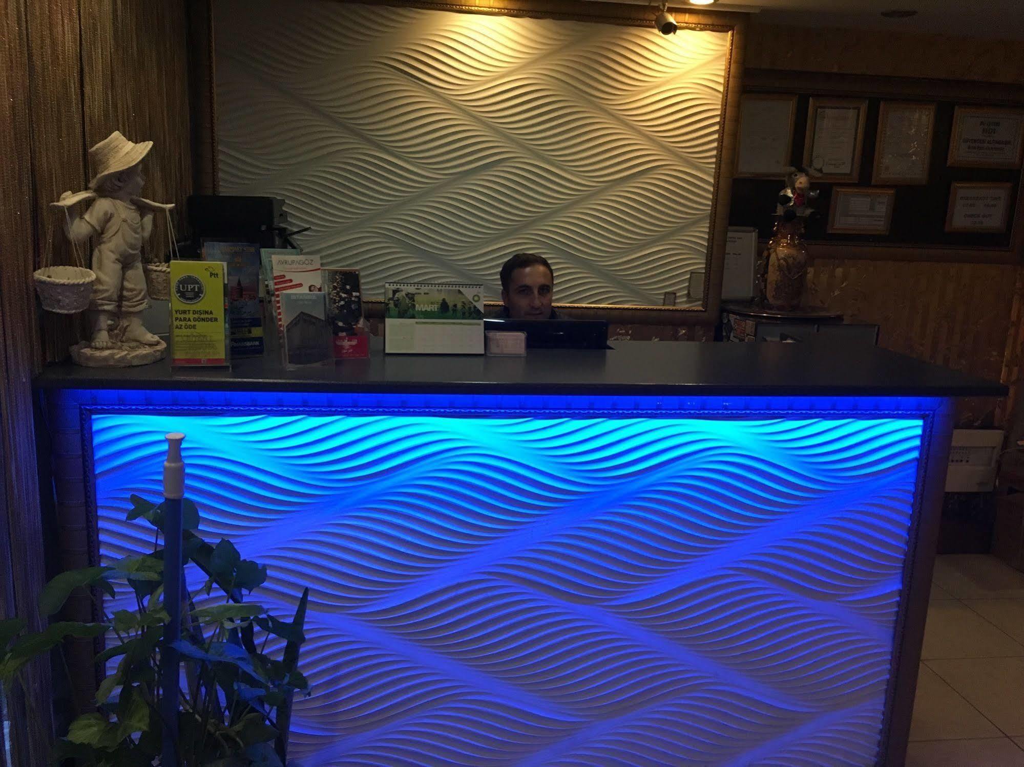 Oeruen Hotel อิสตันบูล ภายนอก รูปภาพ