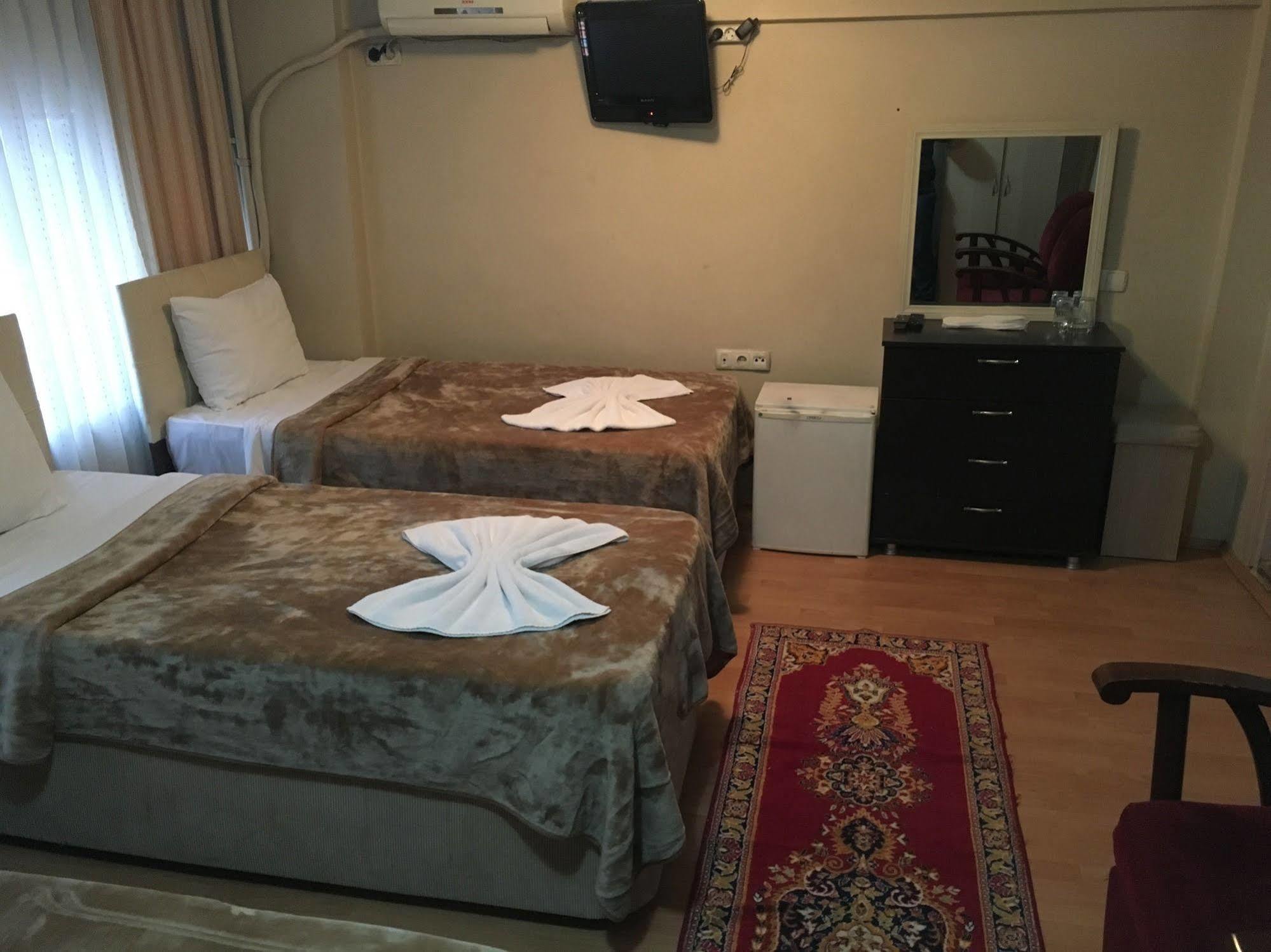 Oeruen Hotel อิสตันบูล ภายนอก รูปภาพ